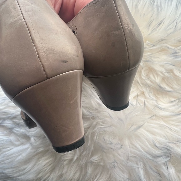 Salvatore Ferragamo shoes - Picture 9 of 15